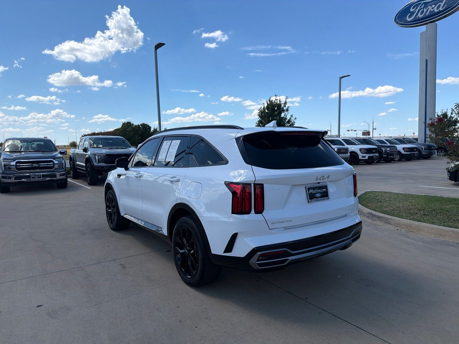 2023 Kia Sorento SX