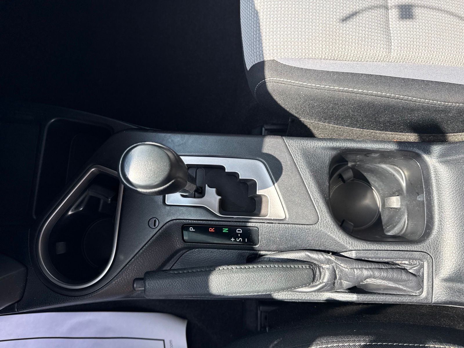 2016 Toyota RAV4 Hybrid XLE